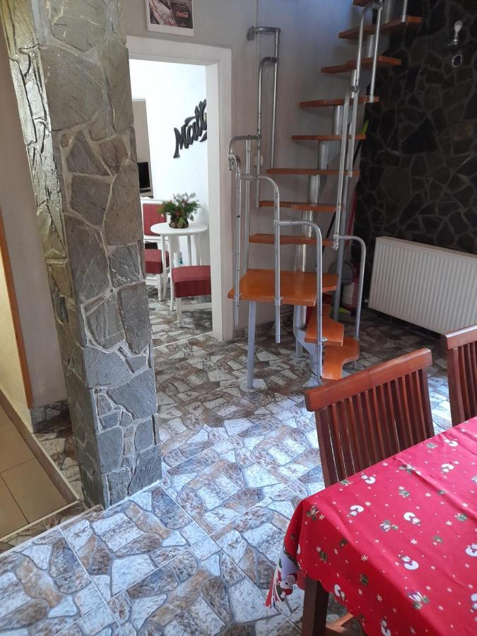 Casa Gabriela Villa Синая Екстериор снимка
